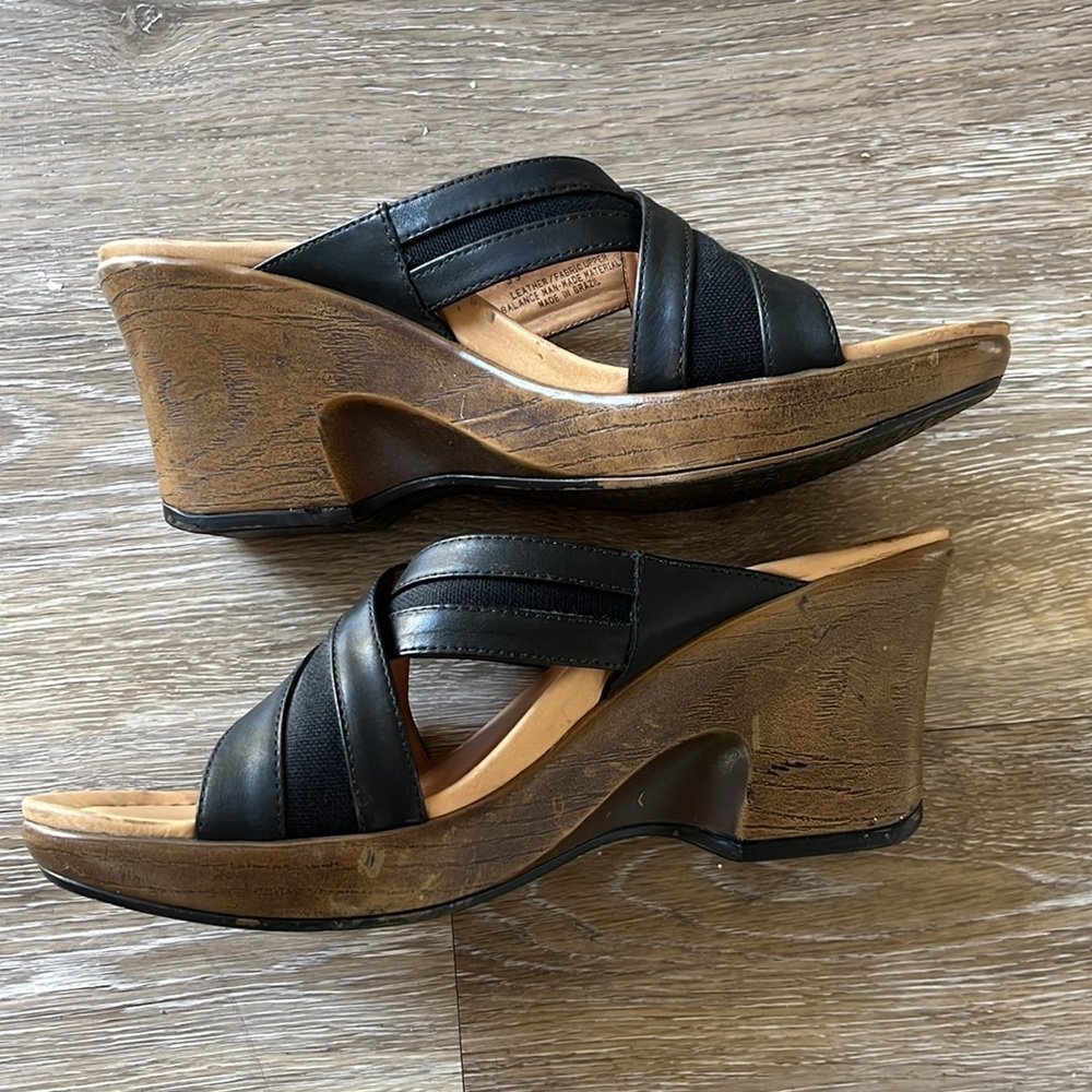 Dansko Necci Slides Leather Wedge sandals black size 39 8.5-9 comfort platforms